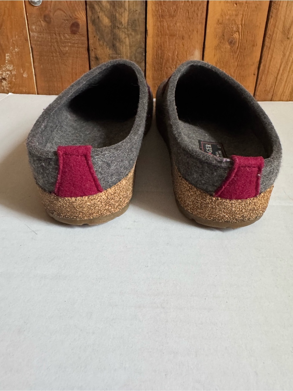 Haflinger Wool Clogs with Pink Purple Circles - Picture 7 of 15